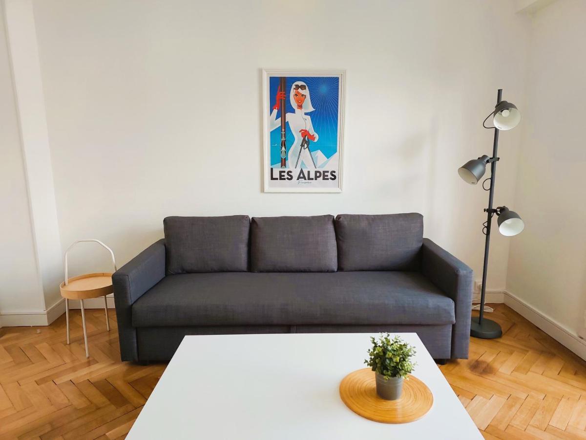 Appartement Champon - Lumineux 2 Avec Garage Prive - Tram A 1 Min *